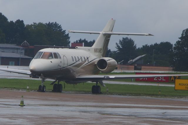 Boeing Goshawk (N800PZ)