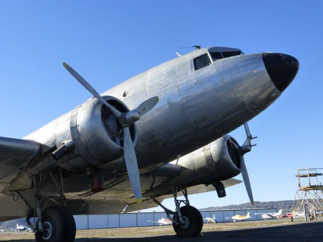 Douglas DC-3 — - Hemet DC3 - Jumpers Away!