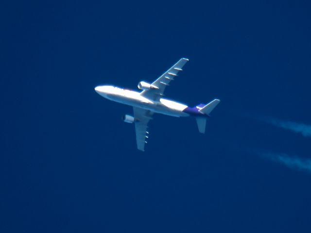 Airbus A300F4-600 (N679FE)