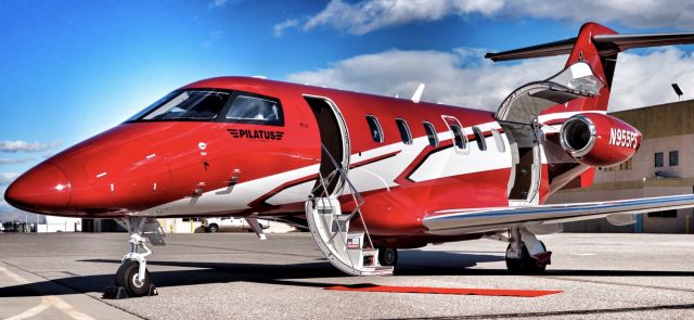 Pilatus PC-24 (N955PS) - AirSmart 702-899-2000