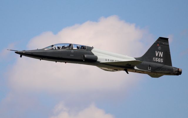 Northrop T-38 Talon (70-1565)