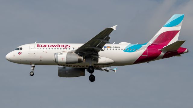 Airbus A319 (D-AGWH)
