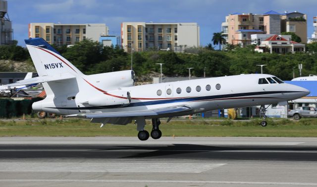 Dassault Falcon 50 (N15VX)