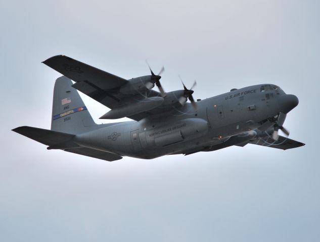 Lockheed C-130 Hercules (ANG31561) - Departing 36R - 2/23/10