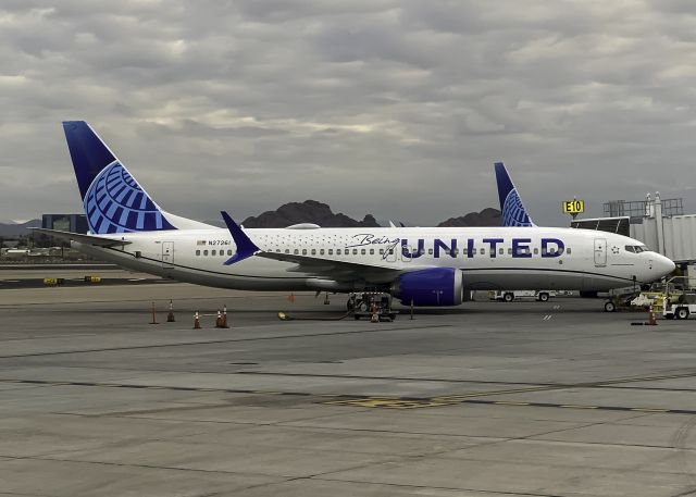Boeing 737 MAX 8 (N27261)