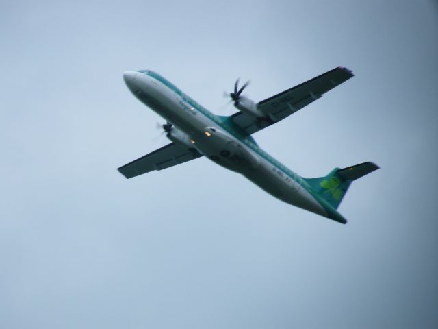 Aerospatiale ATR-42-300 (EI-REL)