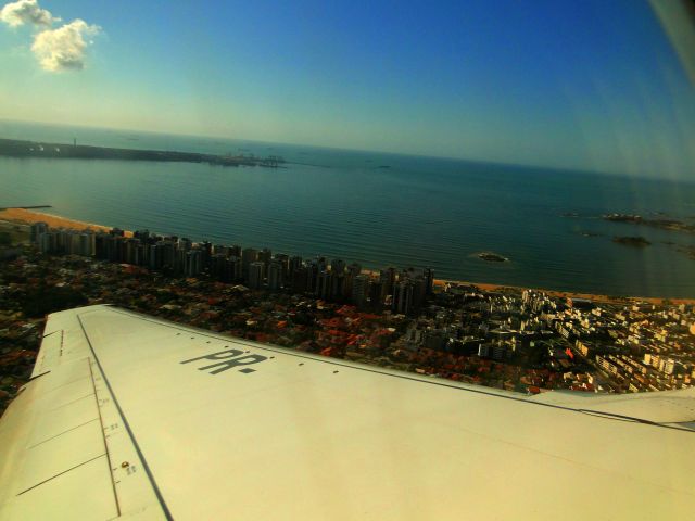 BOEING 737-600 (PR-GOM) - BOEING 737-600 OF GOL IN SALVADOR-BA, BRAZIL