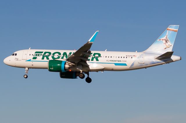 Airbus A320neo (N351FR)
