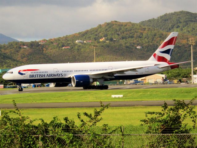 Boeing 777-200 (G-VIIP)