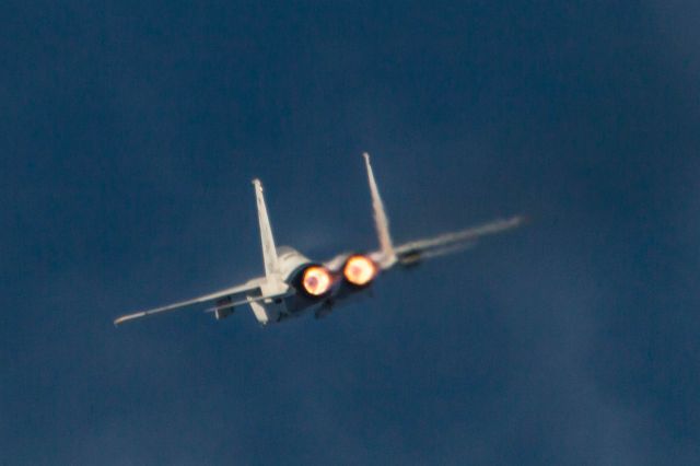 McDonnell Douglas F-15 Eagle (N122)
