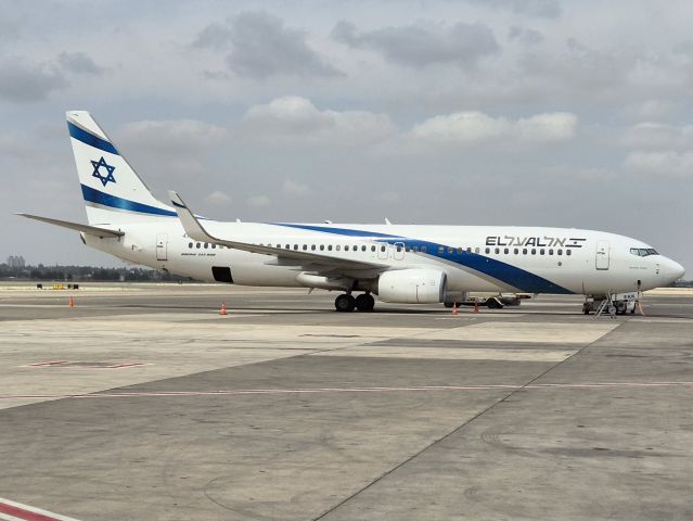 Boeing 737-800 (4X-EKK)