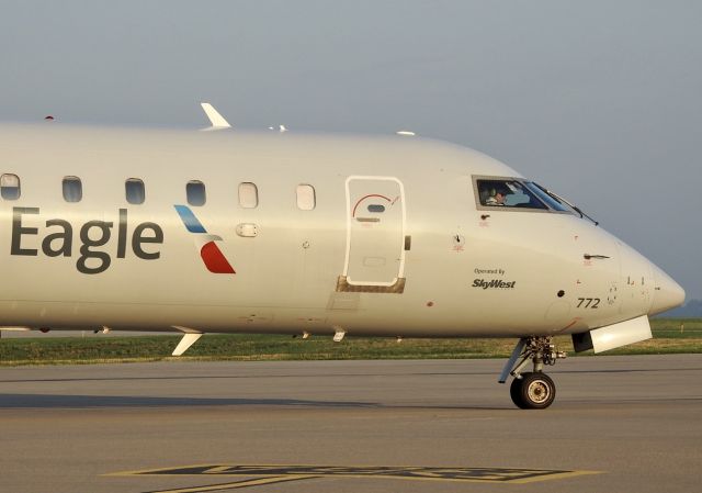 Canadair Regional Jet CRJ-700 (N772SK)