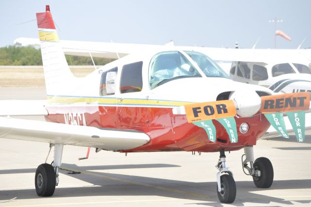 Piper Cherokee (N35CA)