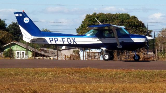 Cessna Commuter (PP-FOX)