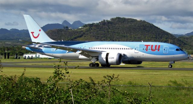 Boeing 787-8 (G-TUIC)