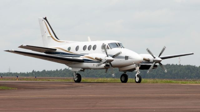 Beechcraft King Air 90 (PR-TIN)