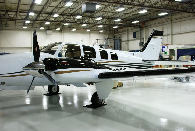 Beechcraft Baron (58) (N81300)