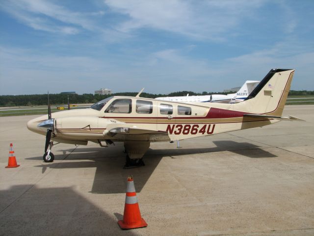 Beechcraft Baron (58) (N3864U) - Signature Ramp at Dulles May 2010