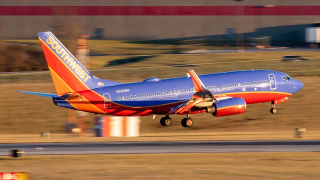 Boeing 737-700 (N250WN) - A Southwest 737-700 just seconds away from touchdown at CVG.