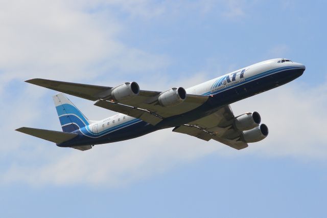 McDonnell Douglas DC-8-70 (N721CX)