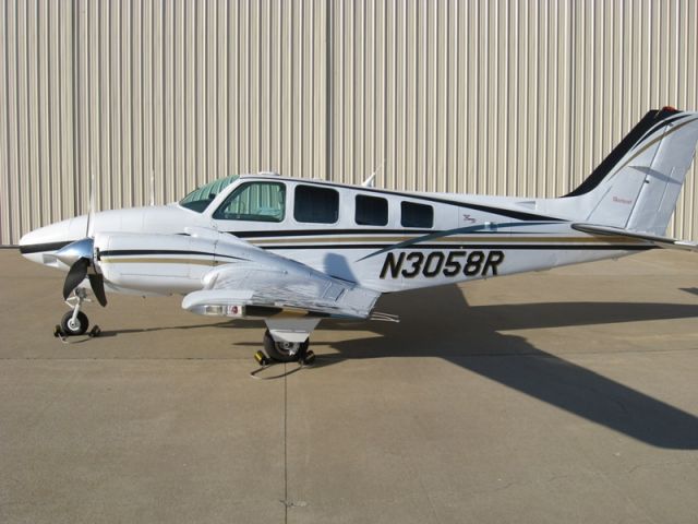 Beechcraft Baron (58) (N3058R)