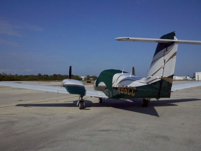 Piper PA-44 Seminole (N66CC)