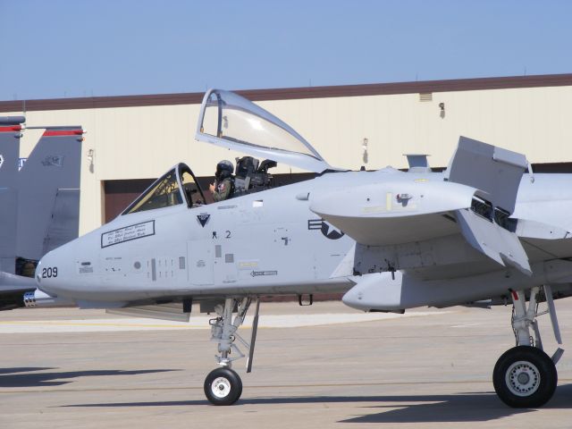 Fairchild-Republic Thunderbolt 2 — - A-10 Thunderbolt II after his performance at Wings Over Whiteman