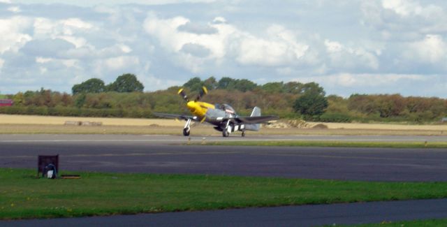 — — - Retford Flyin August 2011