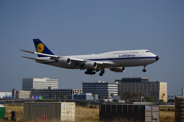 BOEING 747-8 (D-ABYT) - Lands @ LAX for its 1st time.