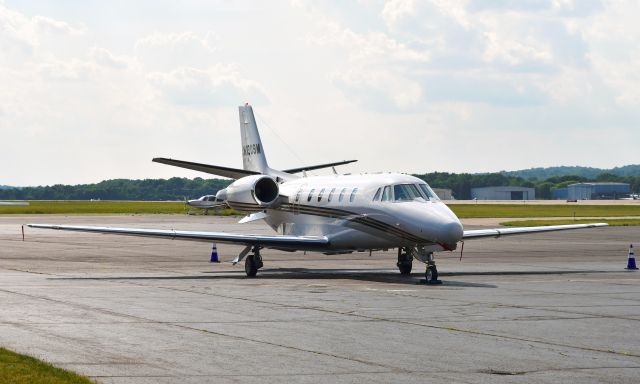 Cessna Citation Excel/XLS (N1909M) - Cessna 560XL Citation XLS N1909M in Oakland County Airport