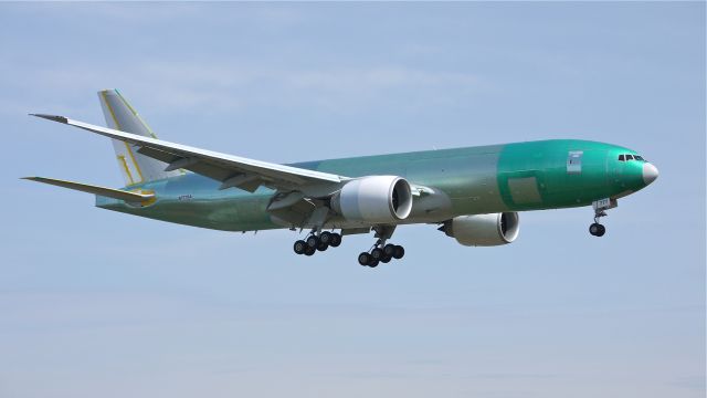 Boeing 777-200 (N777SA) - BOE109 (LN:1011) on final approach to runway 16R to complete a flight test on 4/9/12. This is a B777-FZB for Southern Air Cargo (SOO).