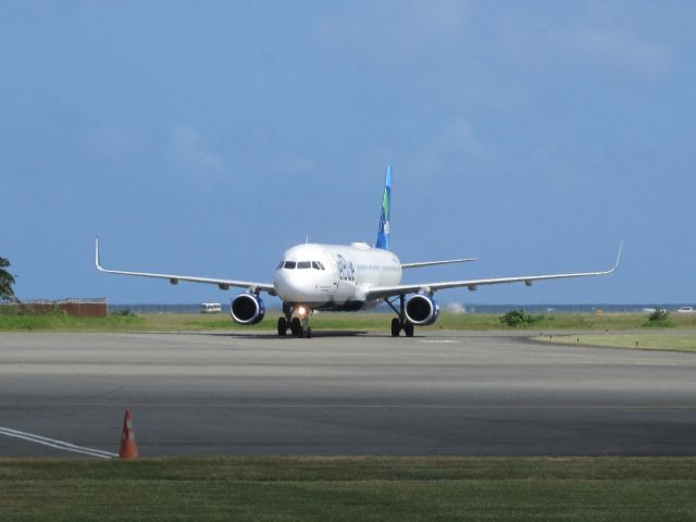 Airbus A320 (N929JB)