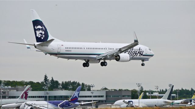 Boeing 737-900 (N468AS) - BOE721 from KBFI on final to Rwy 16R during a flight test on 7/22/14. (LN:5012 / cn 41735).