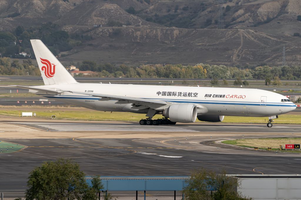 Photo of Air China B772 (B-2098) - FlightAware