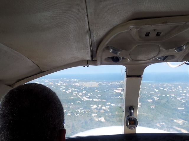 Cessna 402 — - On approach to TQPF