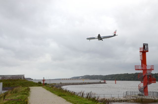 D-AVZU — - Airbus A321 D-AVZU 4834 AIR CHINA returning to Hamburg-Finkenwerder base from test flight