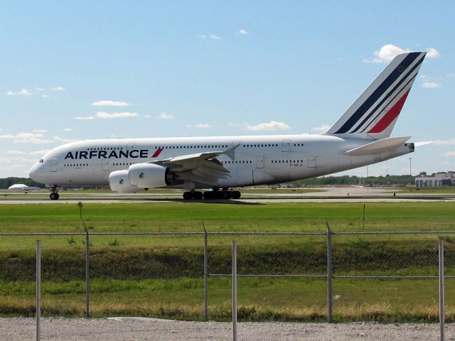 Airbus A380-800 (F-HPJE)