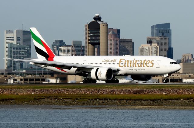 Boeing 777-200 (A6-EWJ) - Emirates 239 arriving from Dubai