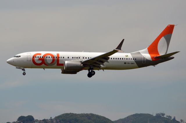 Boeing 737-700 (PR-XMT)