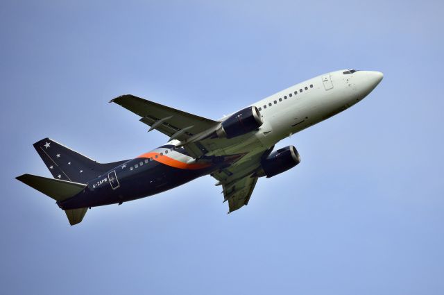 BOEING 737-300 (G-ZAPW) - Titan Airways - B737-3L9 (G-ZAPW) A mid morning departure from NCL. (Photo Jun 2016)