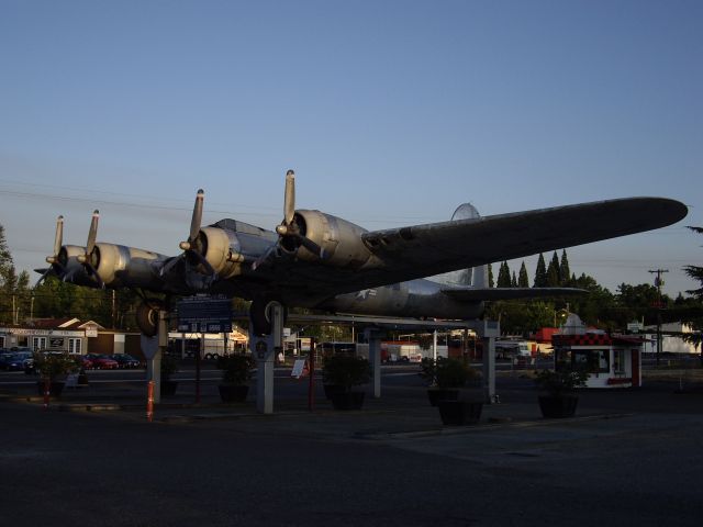 Boeing B-17 Flying Fortress — - What remains of Art Laceys "The Bomber" gas station in Milwaukee, Oregon. The nose section was moved to nearby building for restoration. (thebomber.com)