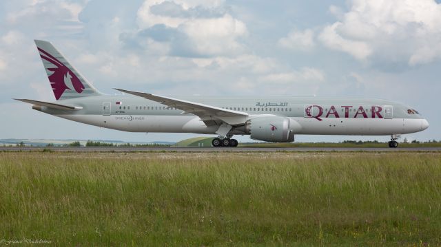Boeing 787-8 (A7-BHC)