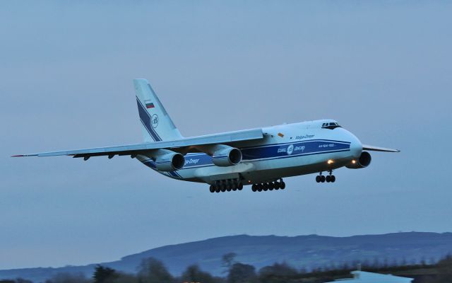 Antonov An-124 Ruslan (RA-82077) - volga-dnepr an-124-100 ra-82077 about to land at shannon this morning 3/2/17.