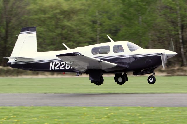 Mooney M-20 (N226RL)