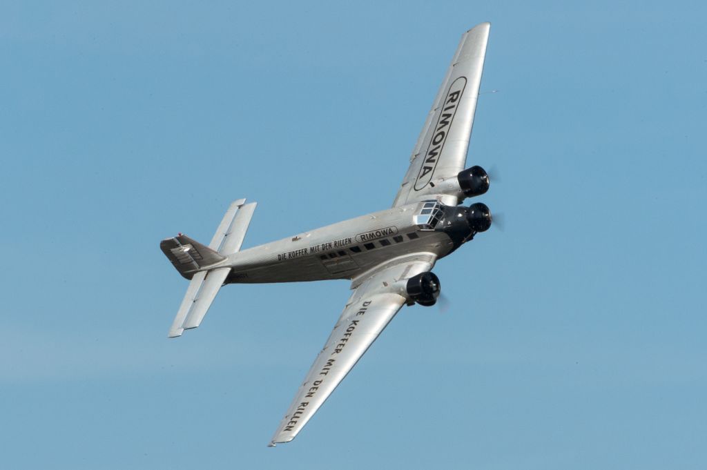 JUNKERS Ju-52/3m (HB-HOY)