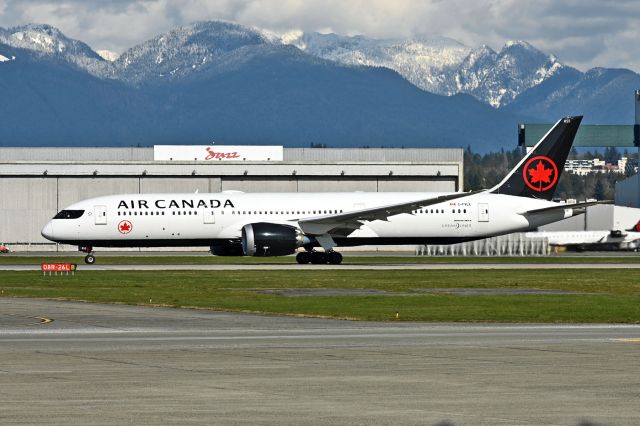 Boeing 787-9 Dreamliner (C-FVLX)