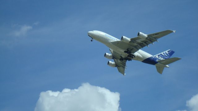 Airbus A380-800 (F-WWDD) - Performing slow pass at Oshkosh