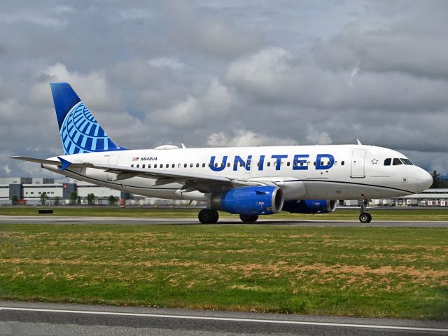 Airbus A319 (N848UA)