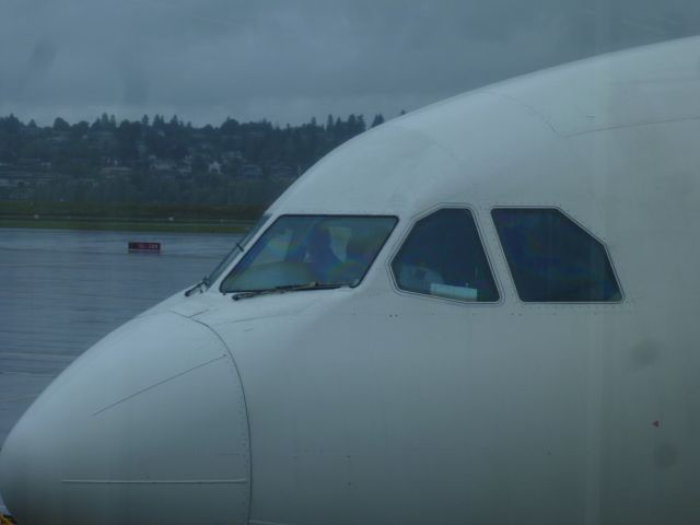 — — - USA, Portland PDX, DElta Airlines