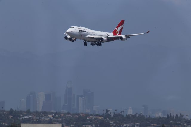 Boeing 747-400 (VH-OEJ)